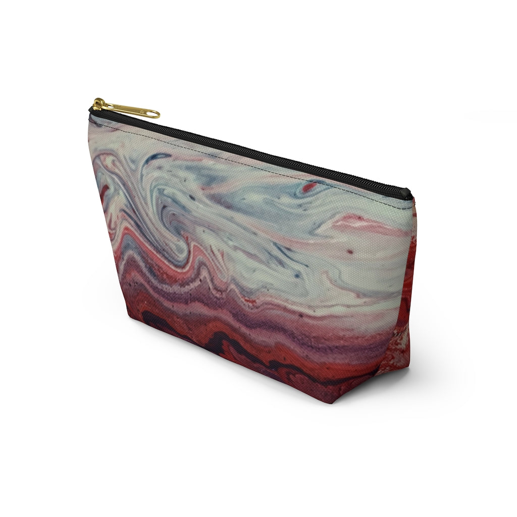 MwaahV Clutch Bag