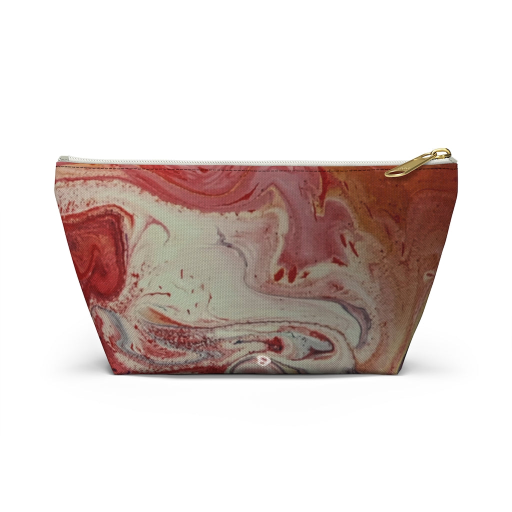 MwaahV Clutch Bag